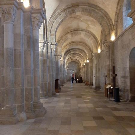 אבלון Appartement 48M2 Pour 6 Personnes Au Centre Ville Historique Avec Parking Gratuit Et Une Borne De Recharge Pour Voiture A 10 Metres מראה חיצוני תמונה