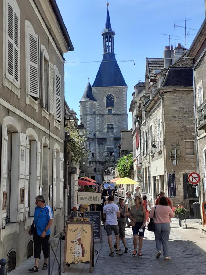 אבלון Appartement 48M2 Pour 6 Personnes Au Centre Ville Historique Avec Parking Gratuit Et Une Borne De Recharge Pour Voiture A 10 Metres מראה חיצוני תמונה