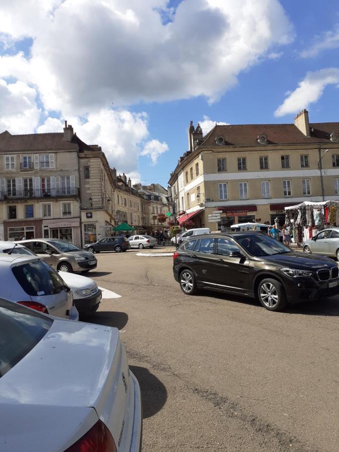 אבלון Appartement 48M2 Pour 6 Personnes Au Centre Ville Historique Avec Parking Gratuit Et Une Borne De Recharge Pour Voiture A 10 Metres מראה חיצוני תמונה