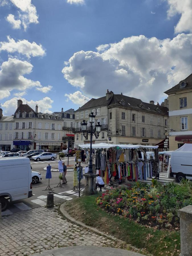 אבלון Appartement 48M2 Pour 6 Personnes Au Centre Ville Historique Avec Parking Gratuit Et Une Borne De Recharge Pour Voiture A 10 Metres מראה חיצוני תמונה